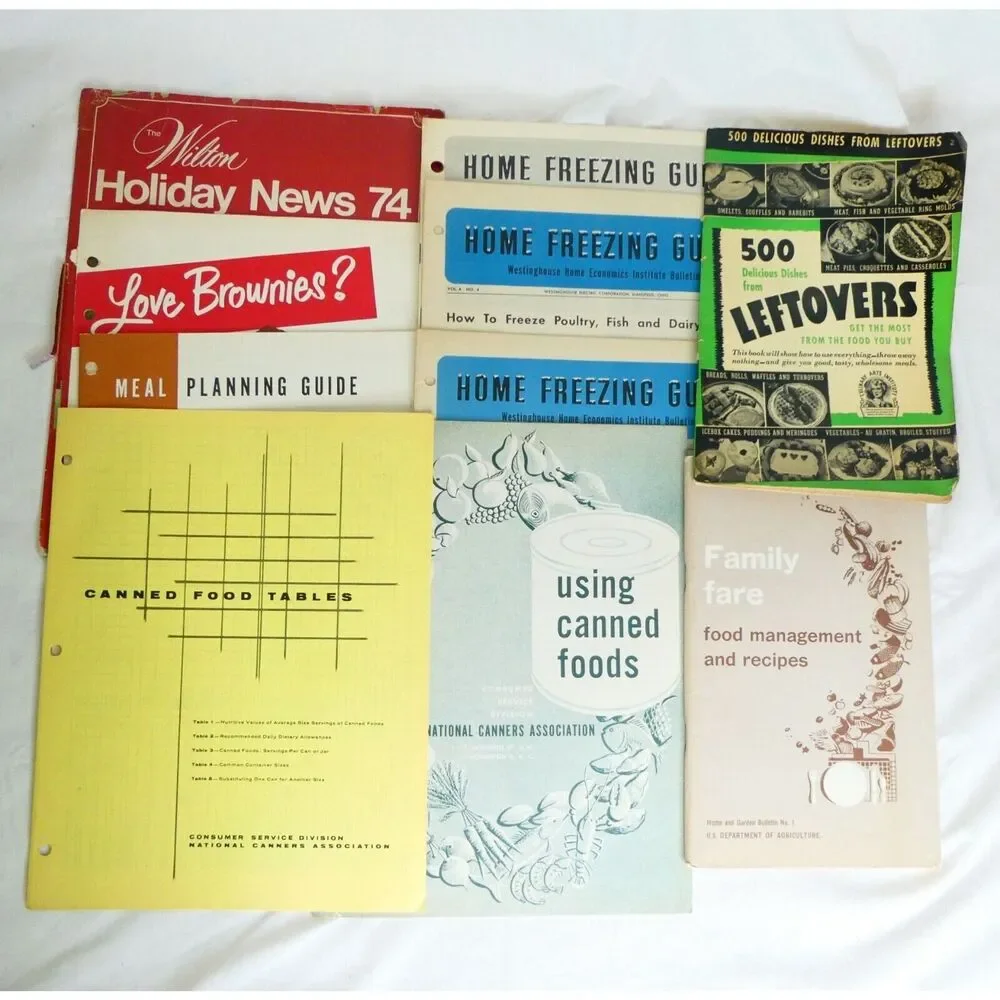 Lot 35 Vintage Recipe Booklets Appliance Freezing Canning Brands Cookbooks‎ Tips
